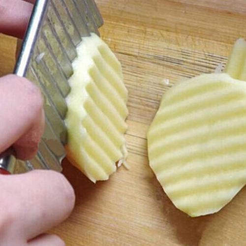 New Stainless Steel Potato Chip Dough Vegetable Crinkle Wavy Cutter Slicer Fruits Food Cutterly Tool