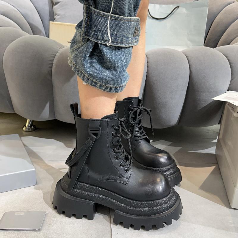Fashionable And Elegant Lace Up Sexy Riding Boots For Winter New Round Toe Thick Sole Comfortable Casual Women'S Midsole Boots