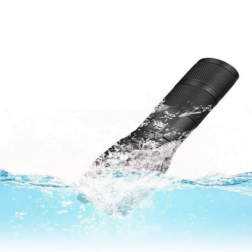 Multi-functional Zoom Strong Light LED Flashlight Adjustable Brightness Black