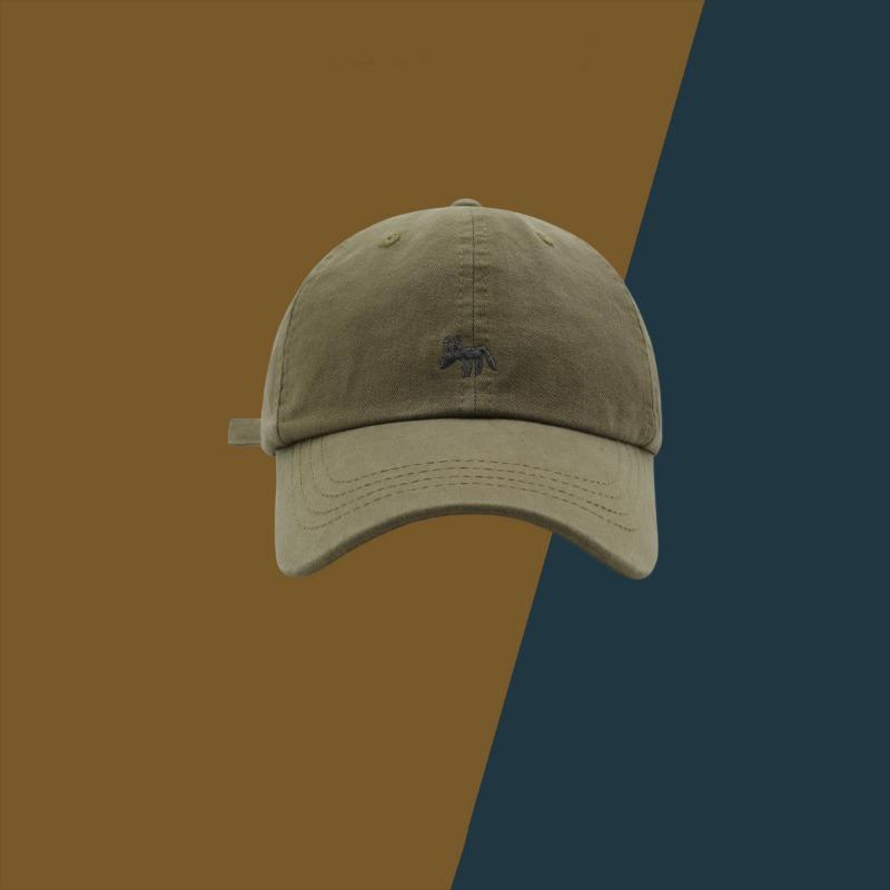 Cute Versatile Little Fox Embroidered Baseball Cap Men's and Women's Spring and Summer Street Fashion Cap Showing Small Face