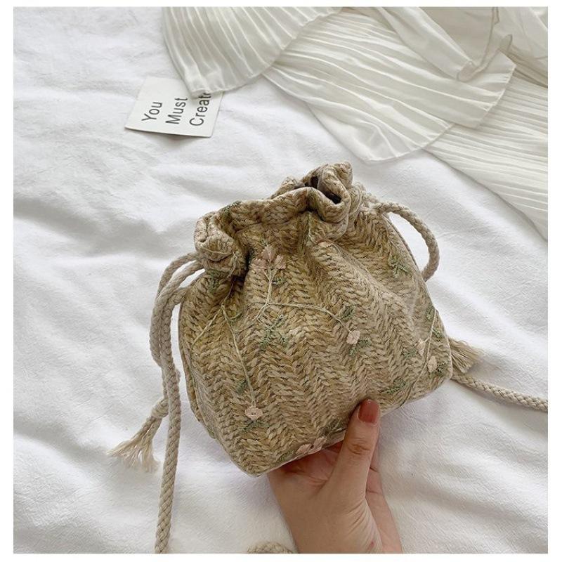 Woven Bag Women'S Trendy Fashion Lace Versatile Drawstring Bucket Bag One Shoulder Crossbody Straw Woven Bag