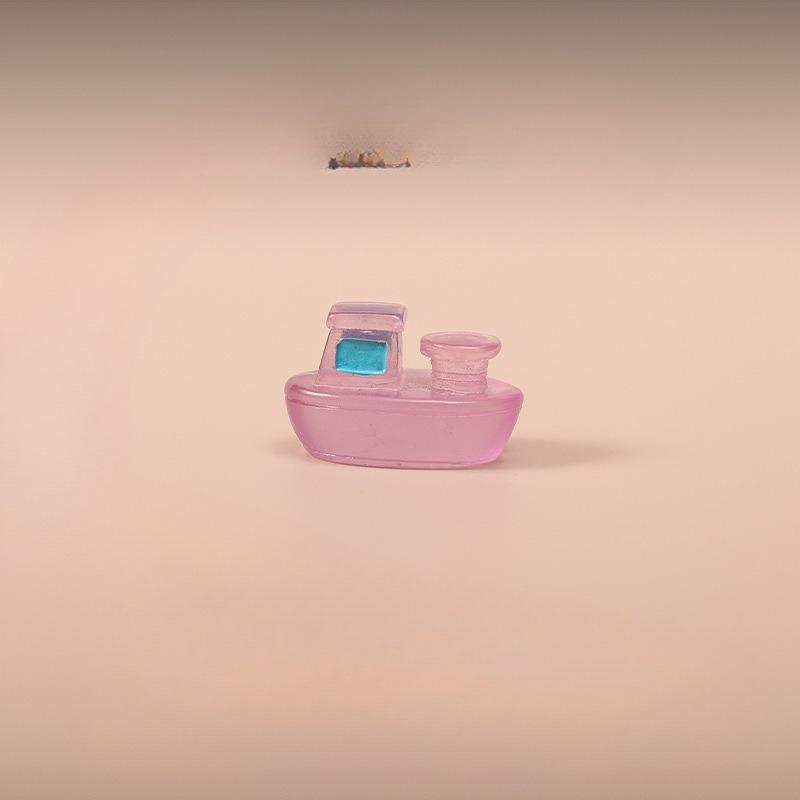 

Cute Night-luminous Single-layer Cruise Ship Garden Ornaments, Cartoon Transparent Ship Resin Accessories фиолетовый