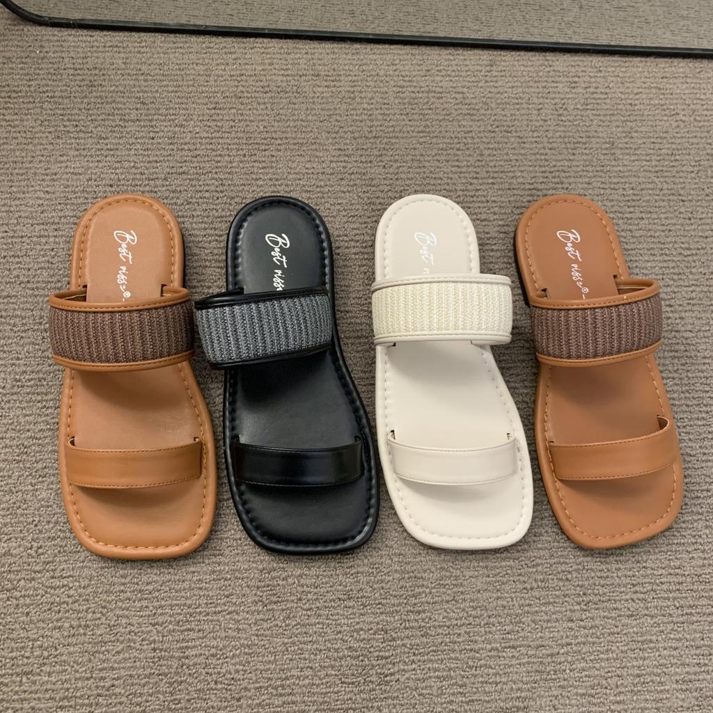 Fashion Shoes Women Slippers For Swimming Pool Slides Pantofle Rubber Flip Flops Soft Beach Flat 2025 Hawaiian Casual Scandals Leisure