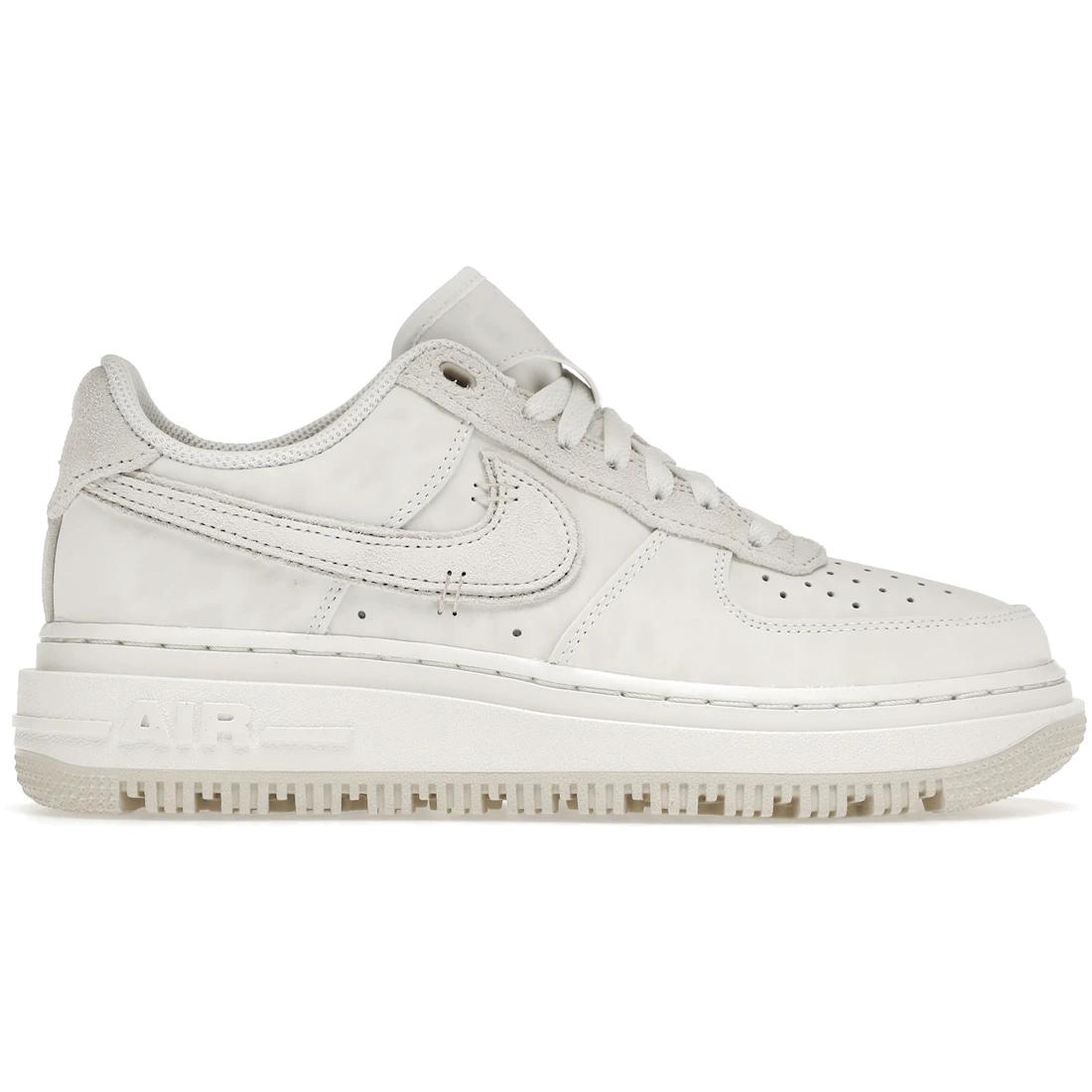 

Кроссовки Nike Air Force 1 Low Luxe Summit White Light Bone(ДД9605-100) 44