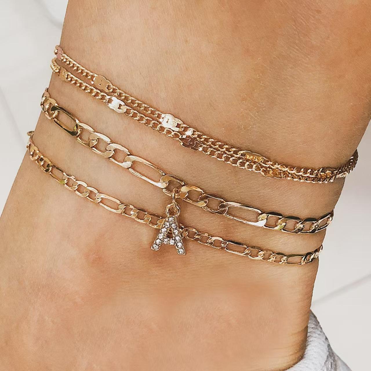 

Європейський та американський багатошаровий ланцюжок-браслет на щиколотку з метеликами та любов ю - Жіноче модне пляжне взуття з підвіскою-хрестиком