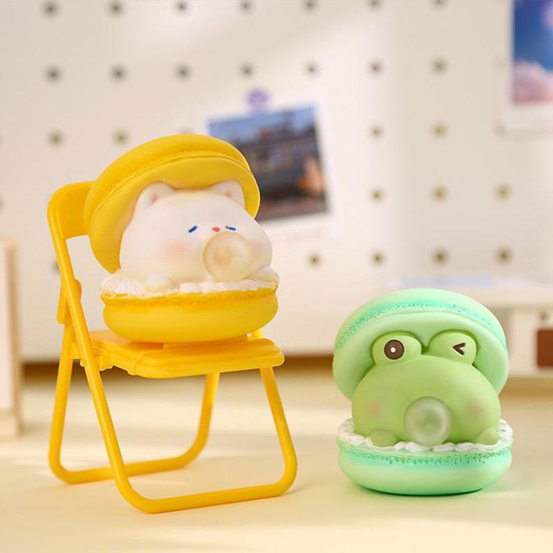 1/4 Stück Macaron Bubble Burger Squishy Stressabbau Niedlicher Cartoon Squishy Fidget Sensorisches Spielzeug für Büro-Streich & Schreibtischdekoration