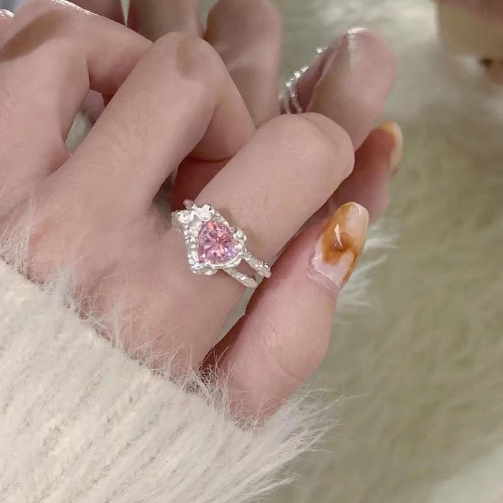Irregular Gemstone Aesthetic Girl Hollow Red Stone Women's Liquid Hollow Vintage Jewelry Accessories