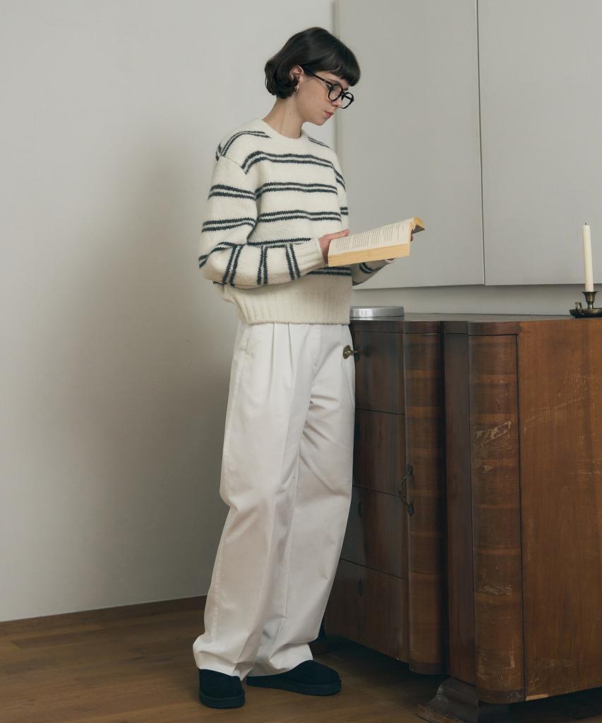 Deuloupisumeon Two-Tuck Wide Chino Pants [White]