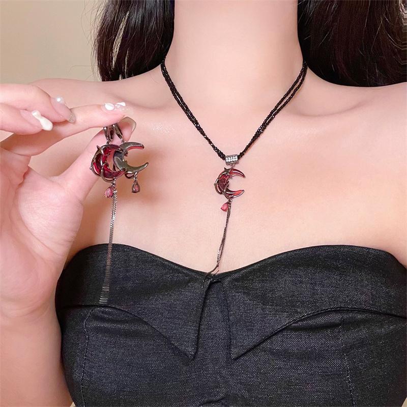 Roter Mond Edelstein Asymmetrische Ohrringe Persönlichkeit Hip-Pop Gothic Dark Ohr Anhänger Quaste Kette Eardrop Weit Schnalle Schmuck Zubehör