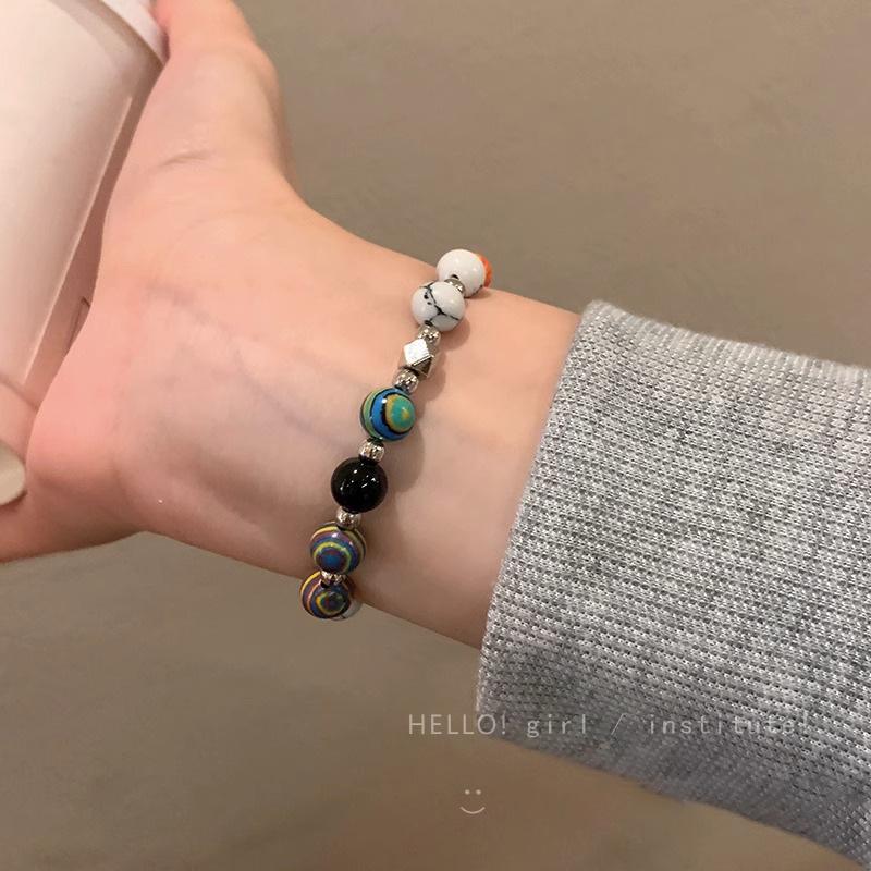 Women's Ethnic Retro Stone Bracelet - 2023 National Style Niche Jewelry