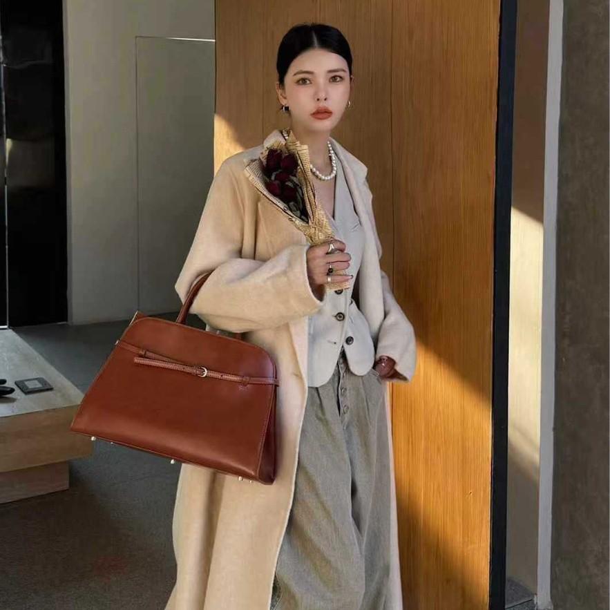 

Original Factory Genuine Leather Women s Bags Handbags Large Capacity Tote Bags High-end Single Shoulder Bags Cowhide Crossbody Bags 38x18x36 CM вина червоного кольору