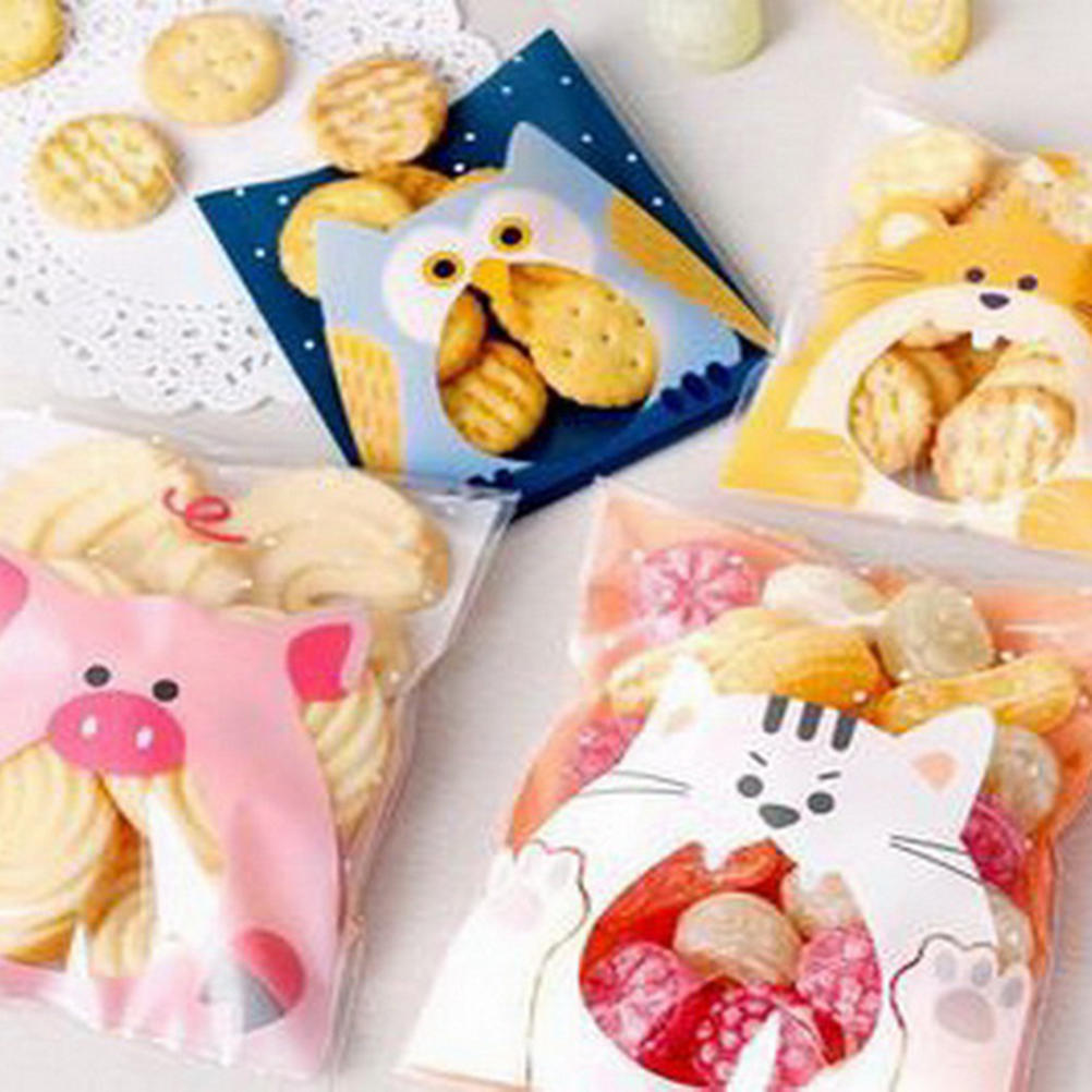 Plastic Resealable Biscuit Bags Pig And Rabbit Self-Adhesive About 100pcs