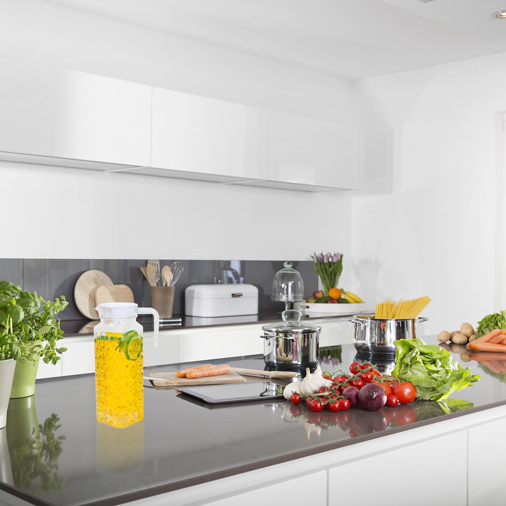 2 Pack Acrylic Pitchers, 37Oz Clear Plastic Pitcher With Removable Lid