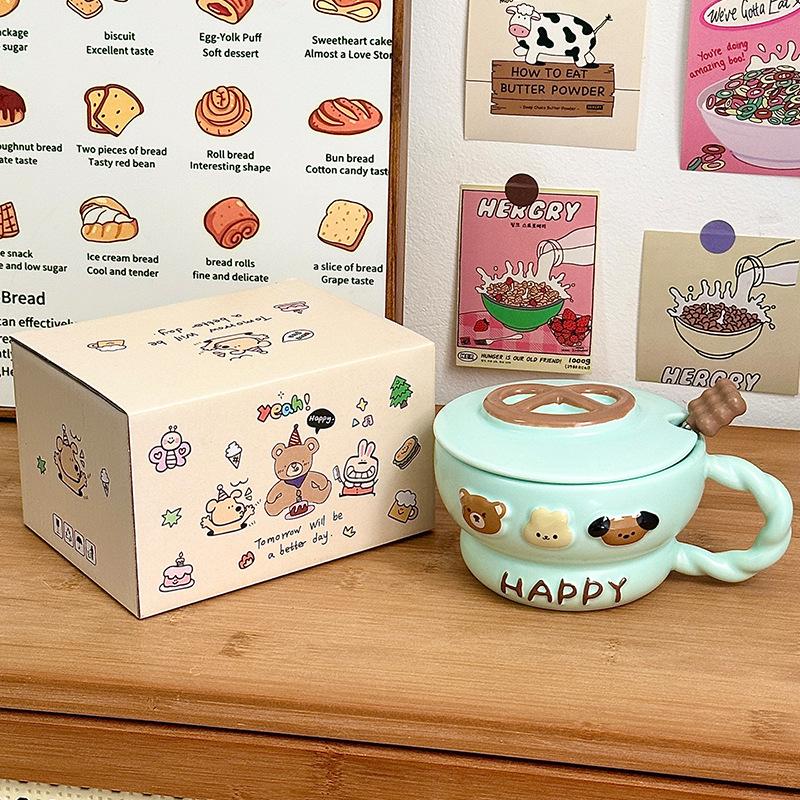 

Керамическая чашка Бытовая чашка для воды Кружка с крышкой ложкой Креативный подарок на день рождения для женщин Чашка для завтрака Большой объем Сувенир 301-400ml