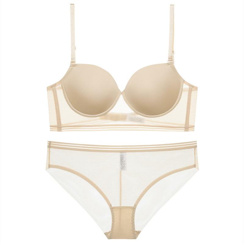 Sexy U-shaped halter, beautiful back underwear, smooth and seamless solid color underwear, big breasts and small, gather and support bra.