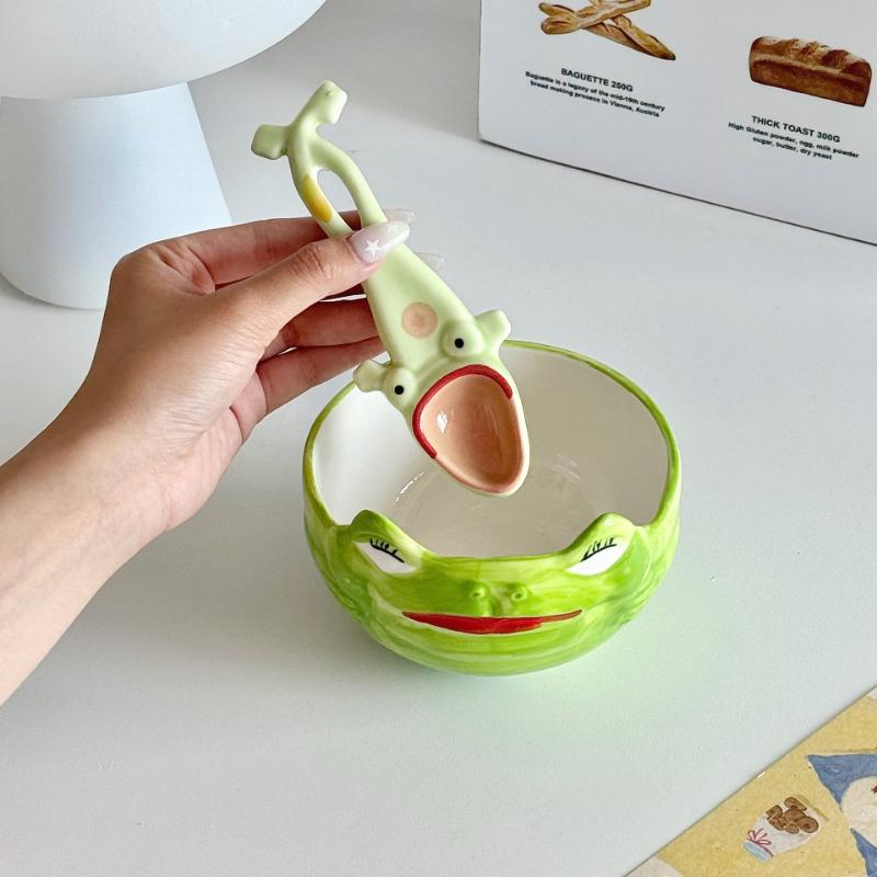 Cute Frog Shaped Ceramic Salad Bowl with Spoon Family Fruit Snack Dinner Bowls Cartoon Tableware Kitchen Utensils Accessories