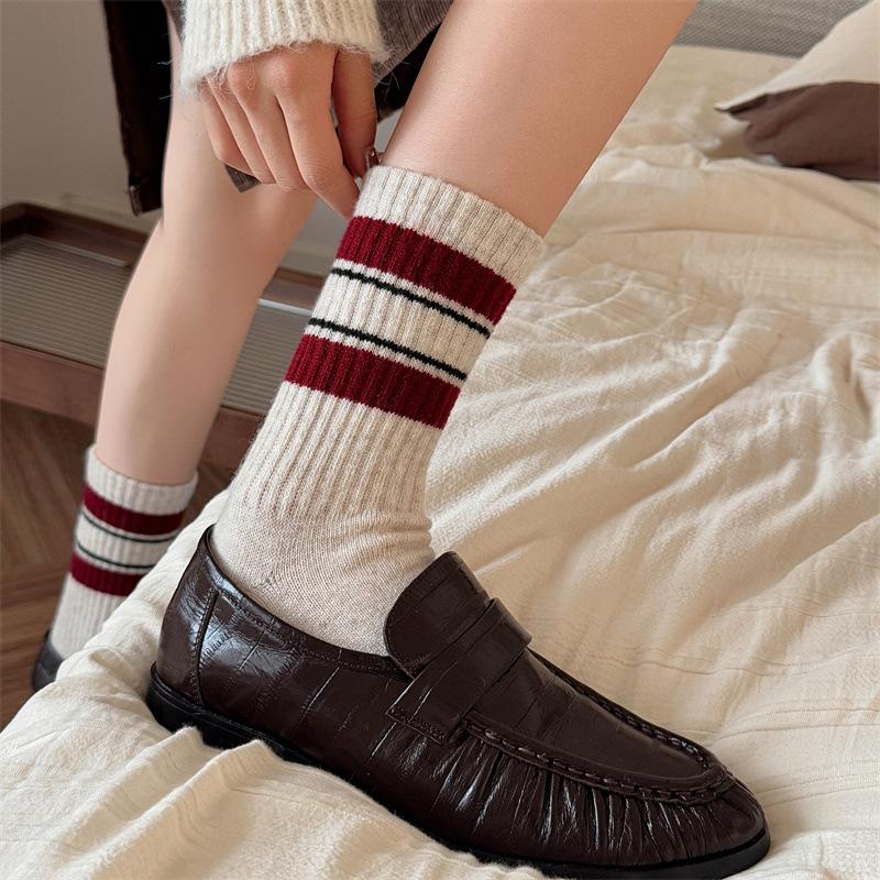 Grey-toned Women's Autumn and Winter Woolen Socks, Thickened and Warm Pile Socks, Striped and Color-blocked Winter Woolen Long Socks