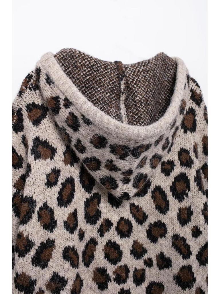 Women's Leopard Print Hooded Knit Sweater - Winter 2024 European and American Style