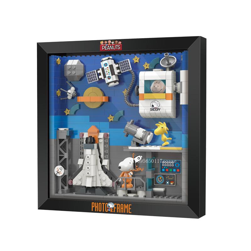 Snoopy Building Blocks Photo Frame Space Egypt Exploration Assembly Model Room Decoration Children'S Puzzle Toys Birthday Gifts
