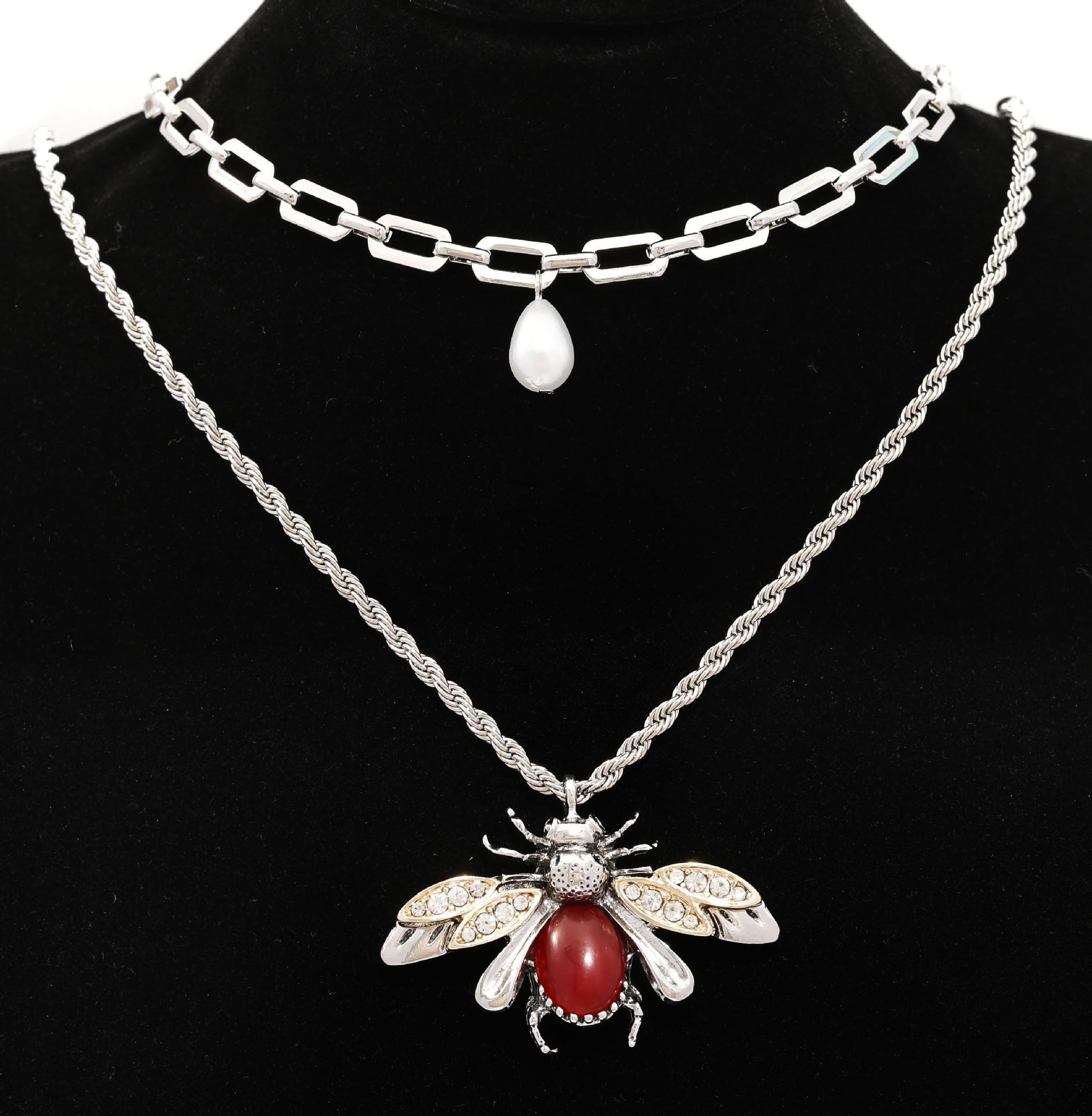 

Персоналізовані ретро сережки-краплі води з комахами та тваринами, нішевий висококласний прецизійний комплект сережок та намиста для жінок