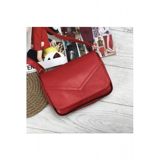 Taschen und Koffer Mittelgroße Damen-Umhängehandtasche aus echtem Leder.