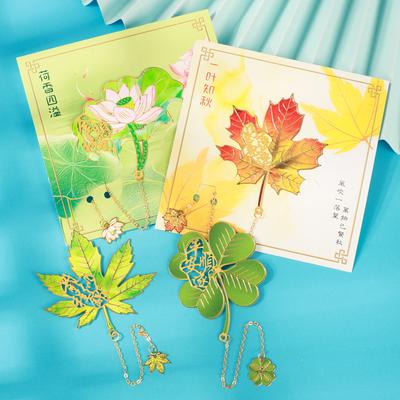 Oak Leaf Bookmark Students Reading Tool for Book Exquisite Leaf Metal Bookmark with Metal Chain Pendant Maple Leaf Apricot Leaf