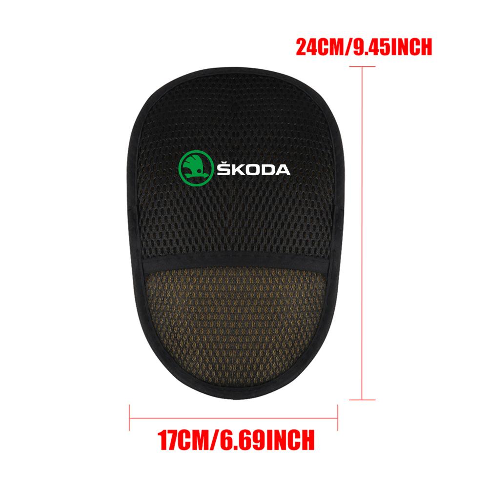 BBIB4 Car Plush Cleaning Gloves Thickening Wool Wash Towel For Skoda S Logo Octavia Fabia 2 Superb 2 Kamiq Kodiaq VRS VII Accessories