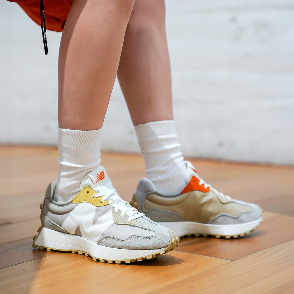 New New Balance Women's 327 'Light Grey' Women's WS327MS