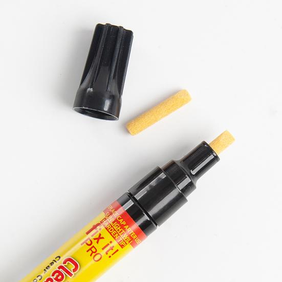 Automobil-Ausbesserungsstift Wasserdichter Ölbasierter Marker zur Kratzerreparatur am Auto Schnelltrocknend & Abriebfest Feiner Pinsel für Präzise Anwendung