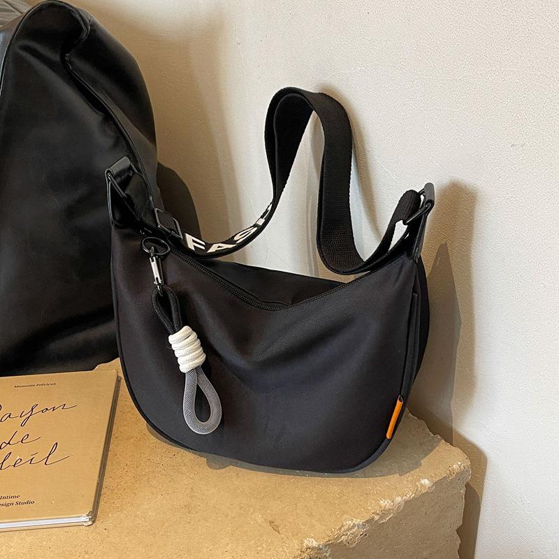 

Трендовая женская сумка кроссбоди в корейском стиле из нейлона в форме пельменя - Универсальная, вместительная холщовая сумка на плечо