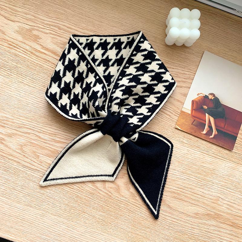 New Korean Version of Houndstooth Knitted Wool Student Style Scarf Fashionable Decoration Double-sided Thickened Scarf Neck Fen