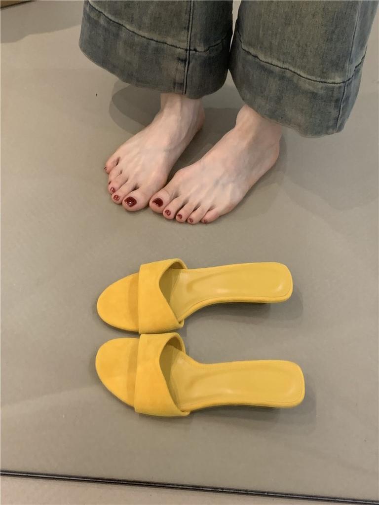 Niche design cool slippers summer French simple suede versatile open-toed wedge heel one-word sandals
