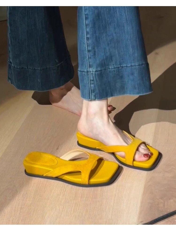Soft leather version~ Korean version of simple outer wear thick-soled one-word slippers women's retro casual soft-soled open-toed simple cool slippers