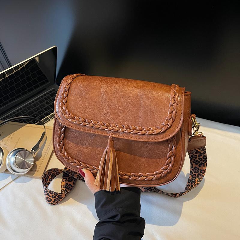 

British Style Fashion Women Shoulder Bag PU Leather Women S Small Bag Retro Flap Saddle Handbags 2026 Winter Trend Strap Crossbody Bags For Women
