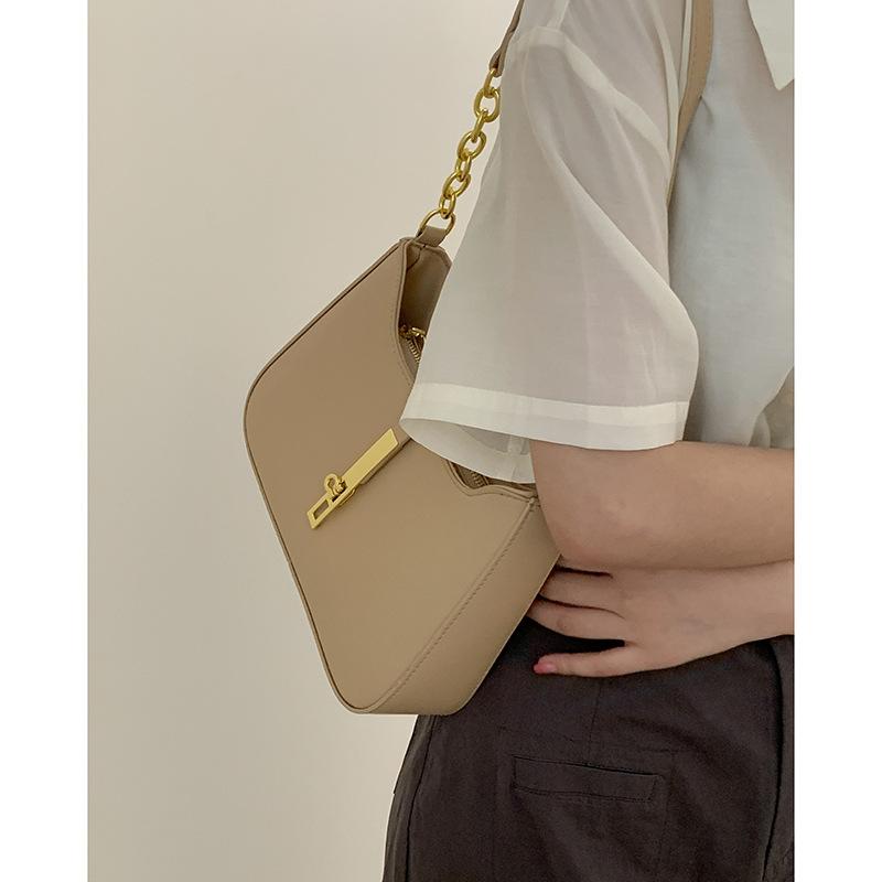 Korean Niche Design Bag Women's 2025 New High-end Texture Portable Underarm Bag Versatile Fashion Shoulder Bag