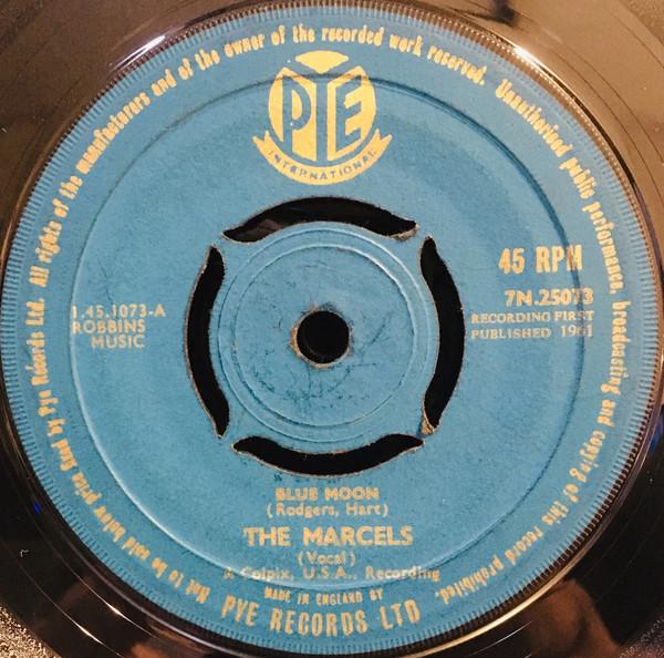 

7-дюймовая пластинка MARCELS Blue Moon 7N25073 Pye Internation 1961 UK Rock Б/у
