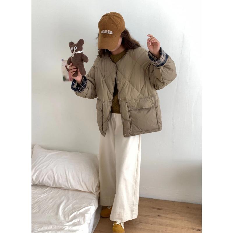 Crew neck sleeves plaid splicing down jacket women's light and thin short diamond small loose white duck down jacket