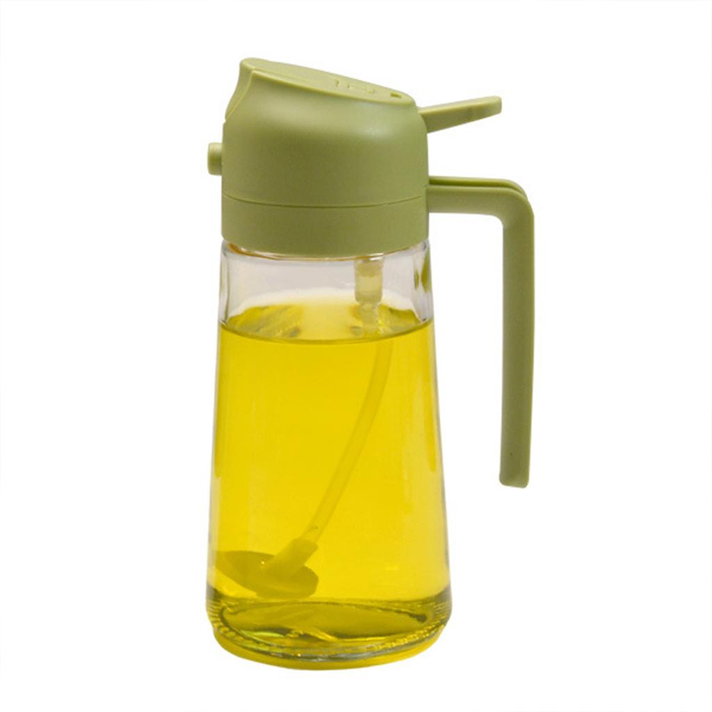 Vaporisateur d'huile 2 en 1 avec bec verseur pour la cuisine, le camping, les barbecues et la pâtisserie. Convient également pour le vinaigre et la sauce soja. Contenance : 450/600 ml.