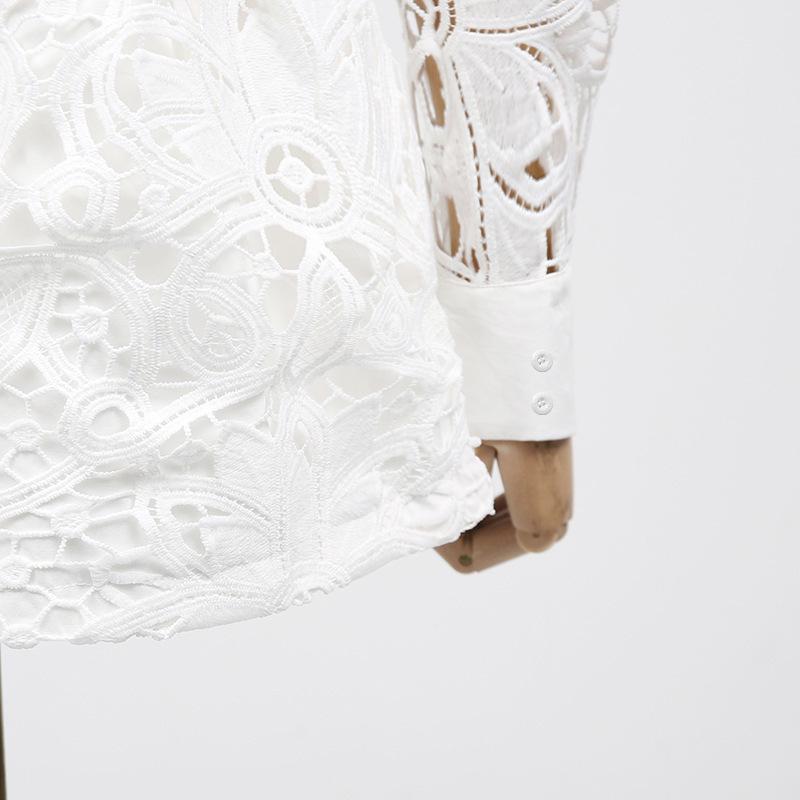 2025 French Fashion Lace Floral Long Sleeve Tunic with Turn-Down Collar