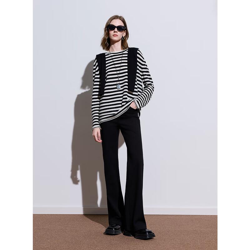 Sancai 2025 Autumn Slim-Fit Black Micro-Flare Pants