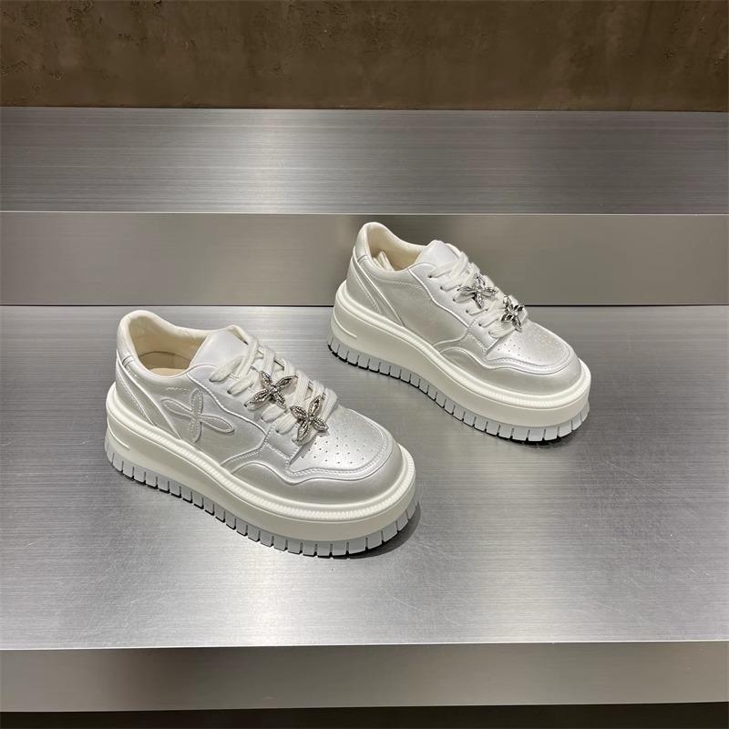 Women's Rhinestone Platform White Sneakers - Thick-Soled, Versatile Height-Increasing, Round-Toe Casual Shoes for Spring 2025.