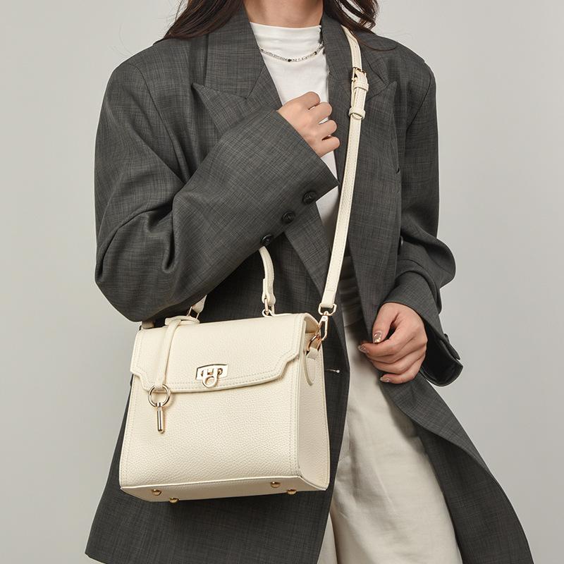 Fashionable, Simple and High-quality Handbag, Versatile for Commuting, Single-shoulder Bag, Crossbody Bag