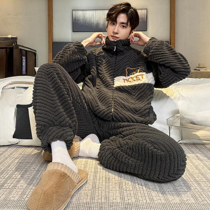 Autumn Winter Coral Fleece Men's Pajamas Set Thicken Flannel Warm Sleepwear Young Boy Loose Zipper Soft Pajama Fashion Cartoon Men Pyjama Home Wear
