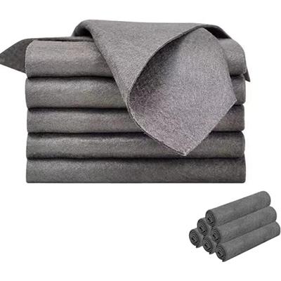 5/10 Magical Microfiber Cloth - Effectively Clean Mirrors, Car Windows, Kitchens and Bathrooms