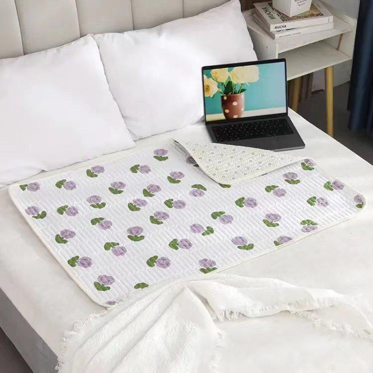 Водонепроницаемый Нескользящий Моющийся Матрасный Наматрасник для Менструации для Общежитий Tulip (5-layer Quilted)