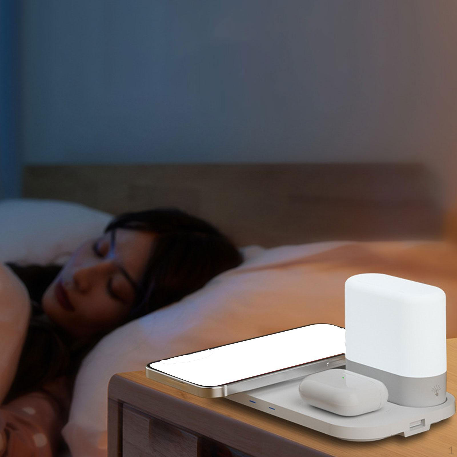 

Charging Night Light with Adjustable Brightness And USB-C Port білий