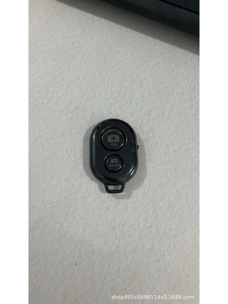 Octopus Mobile Tripod: Multi-Function Selfie & Live Photo Holder