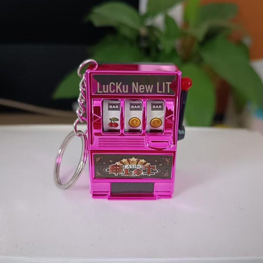Retro Joystick Fruit Machine Keychain: Playable Spin Wheel Pendant Toy