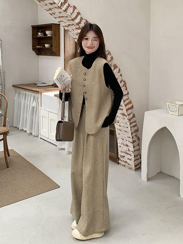 Dámský podzimní oblek ve stylu Yadan: Uvolněný set vesty a kalhot s širokými nohavicemi pro zeštíhlující vzhled