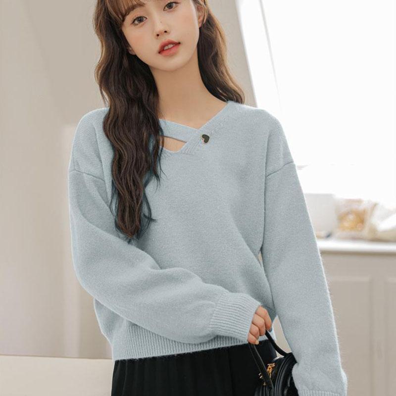 V-neck Inner Sweater Women's Autumn and Winter New Lazy Style Japanese Retro Short Knitted Pullover Solid Top